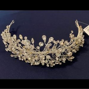 David’s Bridal rhinestone headpiece